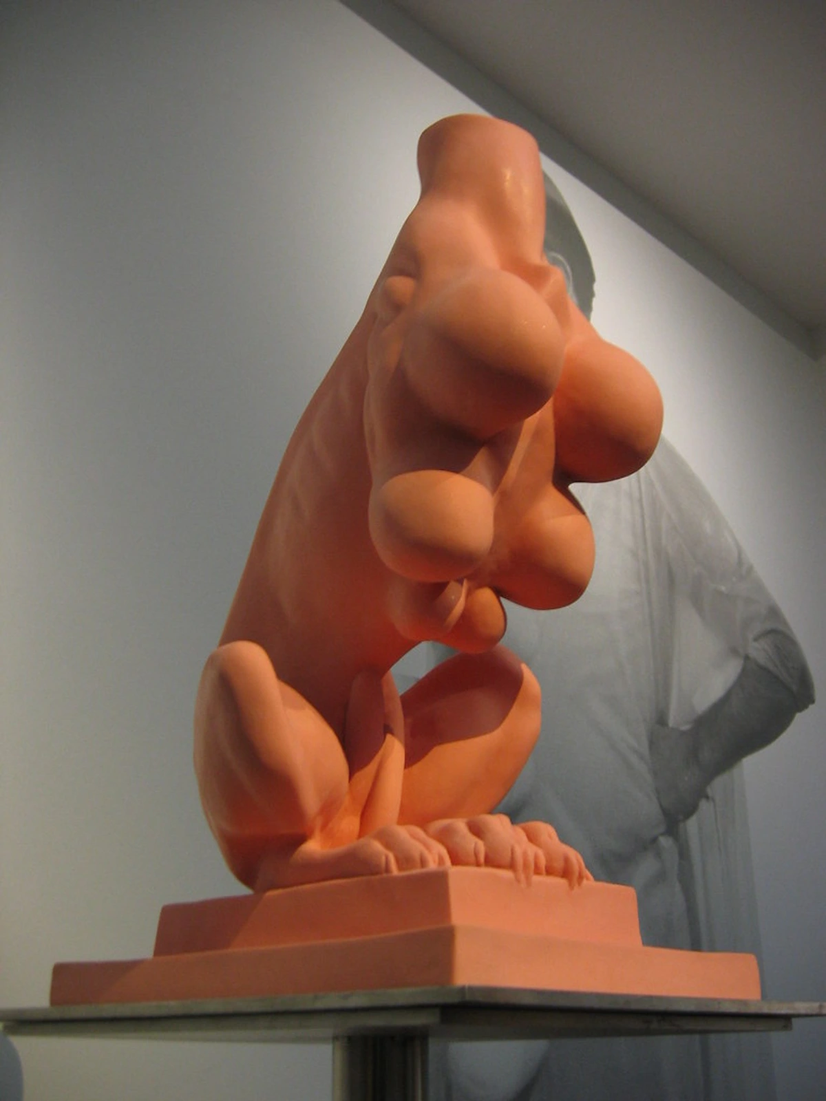 Louise Bourgeois Nature Study sculpture at Gemeentemuseum Den Haag