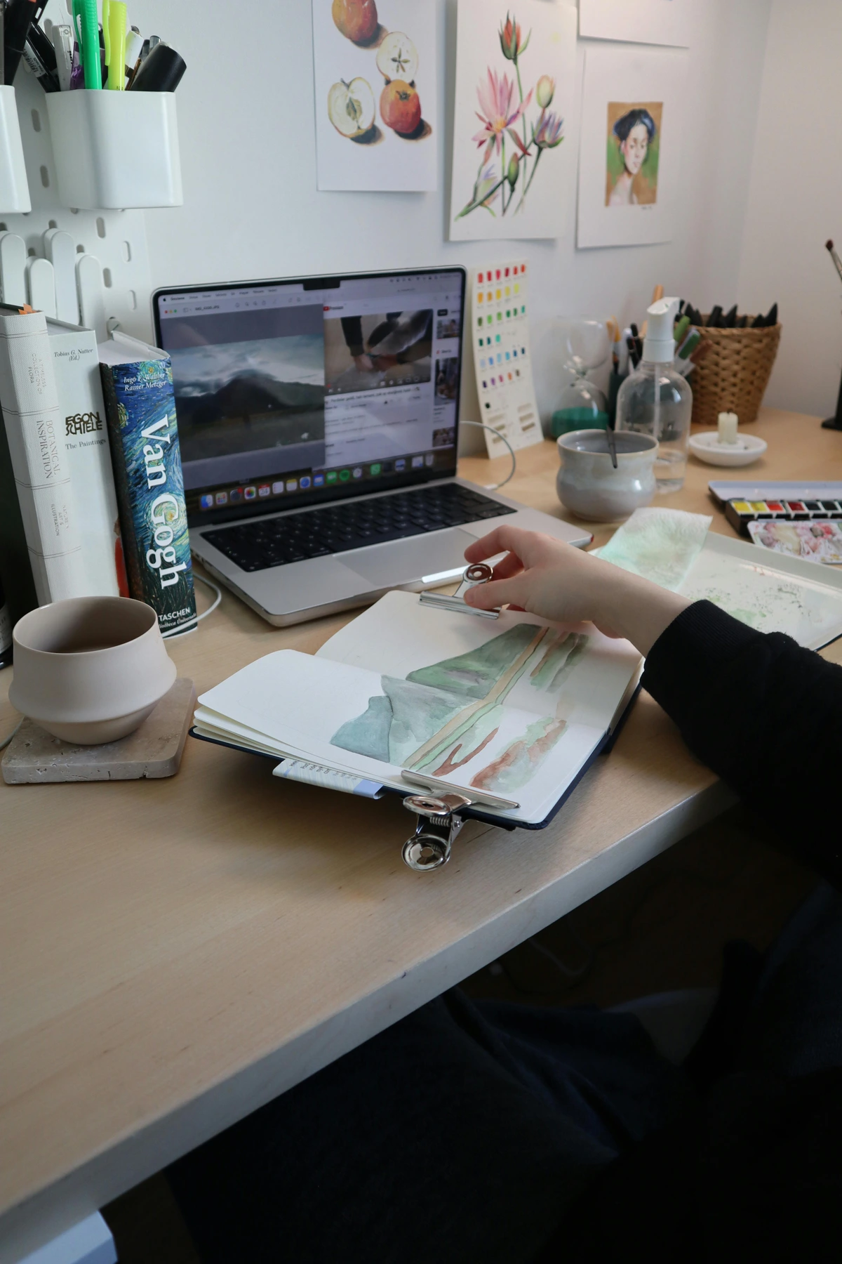 Creative Art Workspace with Watercolor Sketching - Free Stock Photo for Artist Inspiration and Career Coaching Sessions