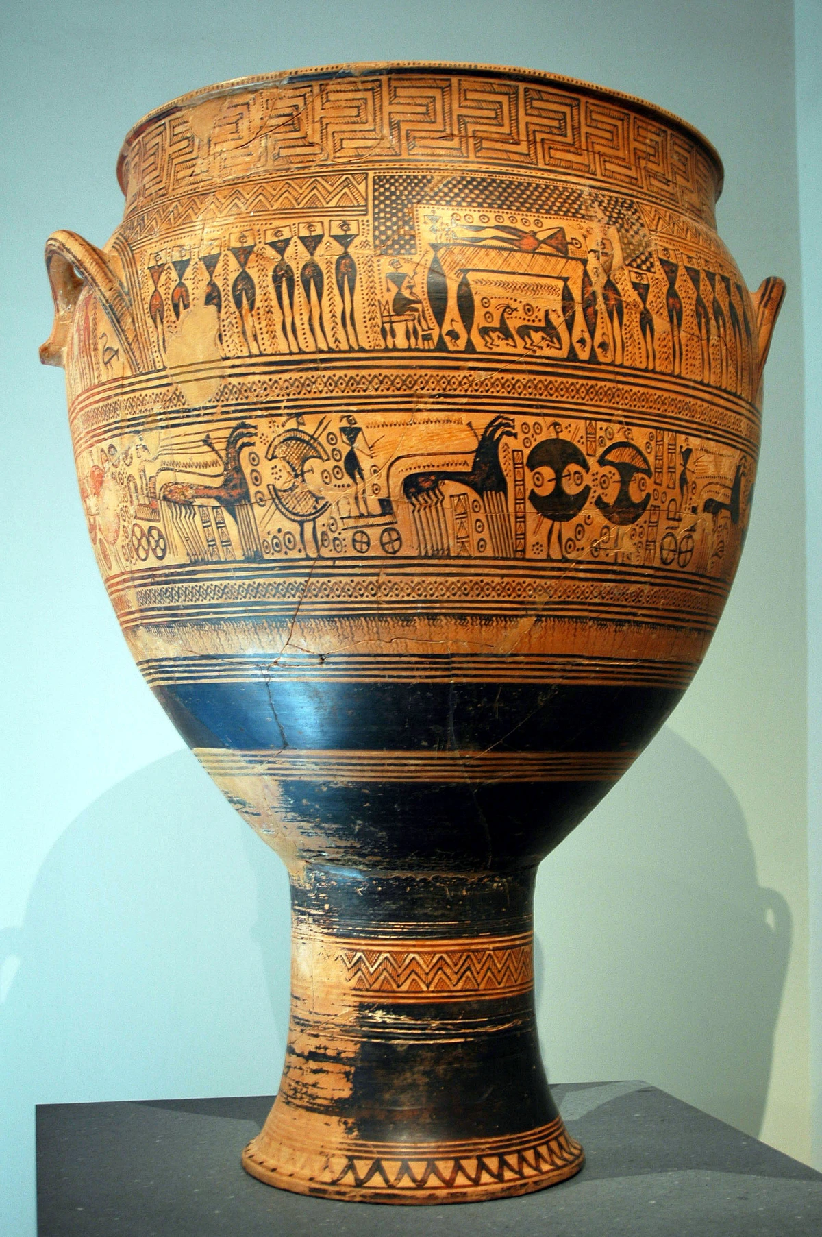 Attic volute krater from the Hirschfeld Workshop, Metropolitan Museum of Art, featuring geometric and figural decoration.