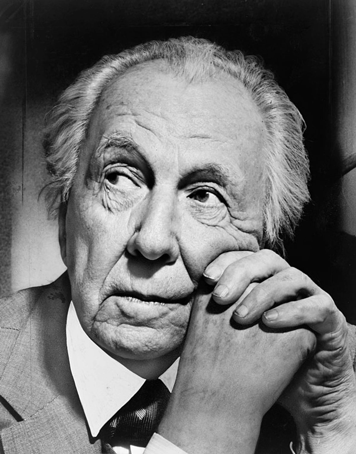 Portrait of Frank Lloyd Wright, the architect who designed the Guggenheim Museum.