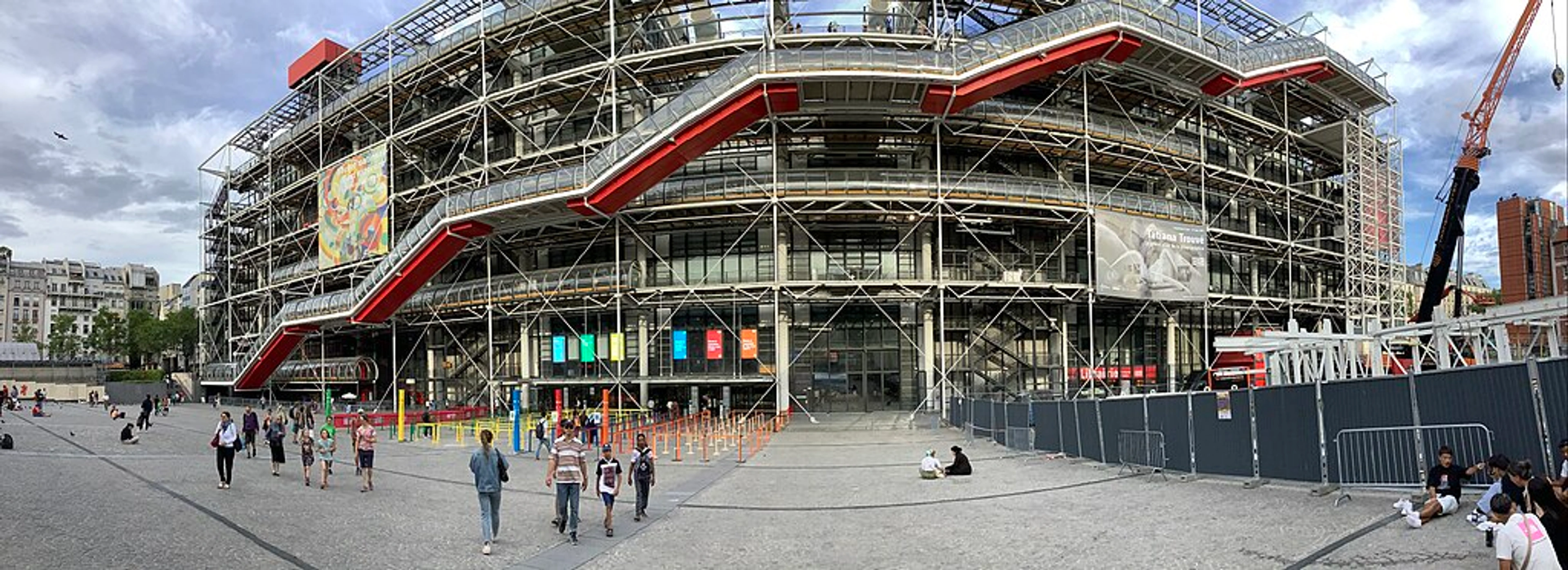 Panorama van het Centre Pompidou in Parijs, Frankrijk.