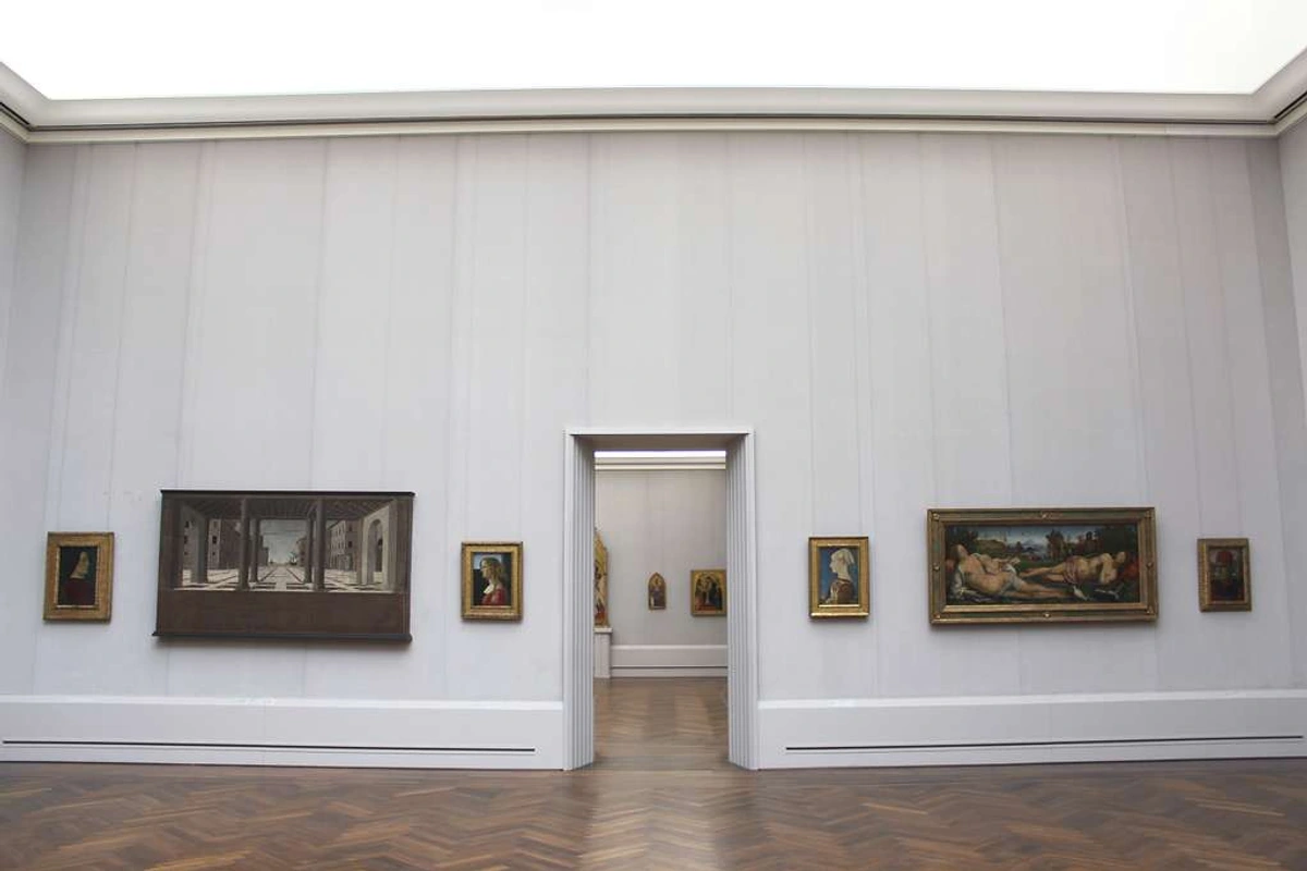Gemäldegalerie Berlin Hall XVIII