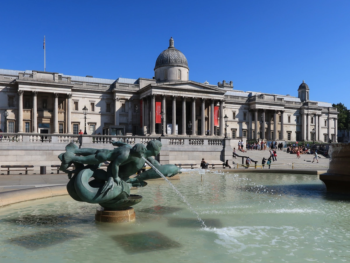 The National Gallery in London, from the front